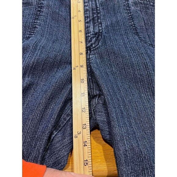 Sag Harbor Jeans Womens 14 Blue Capri Straight Mid Rise Embroidered Denim Boho - Picture 4 of 7